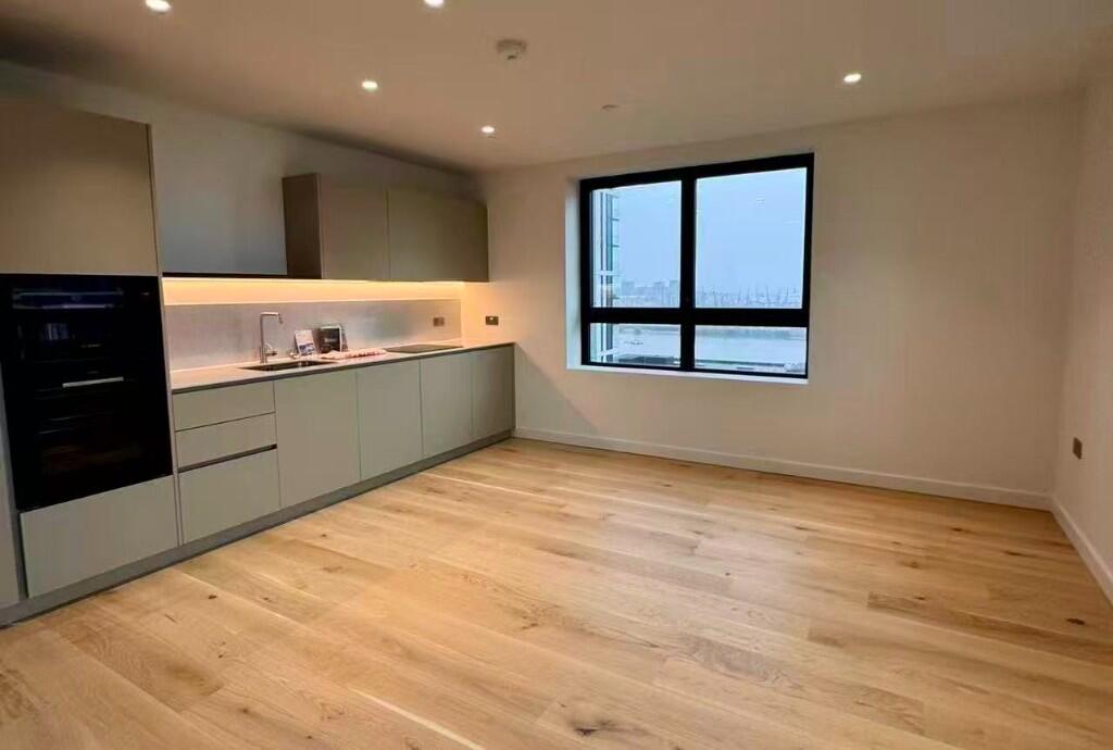 Main image of property: Pilot Walk, London, SE10