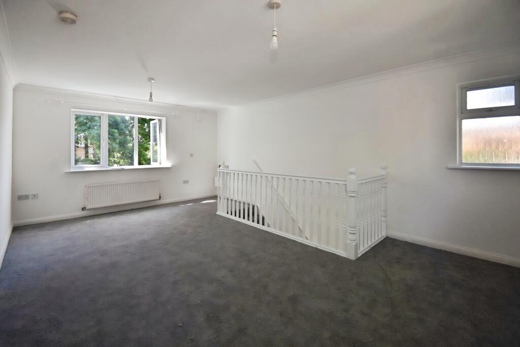Coracle Close, Warsash - View 4