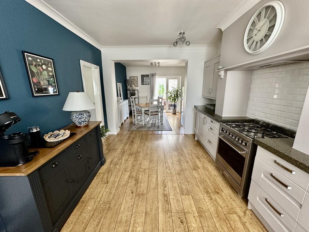 House in Doncaster, Armthorpe - View 5