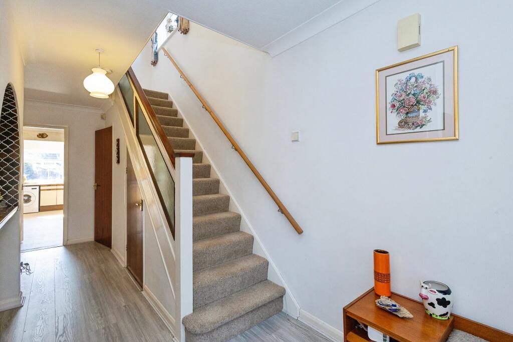 House in Portsmouth - View 3