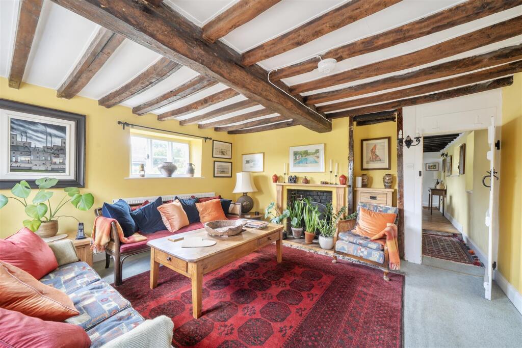House in Salisbury, Wiltshire - View 2