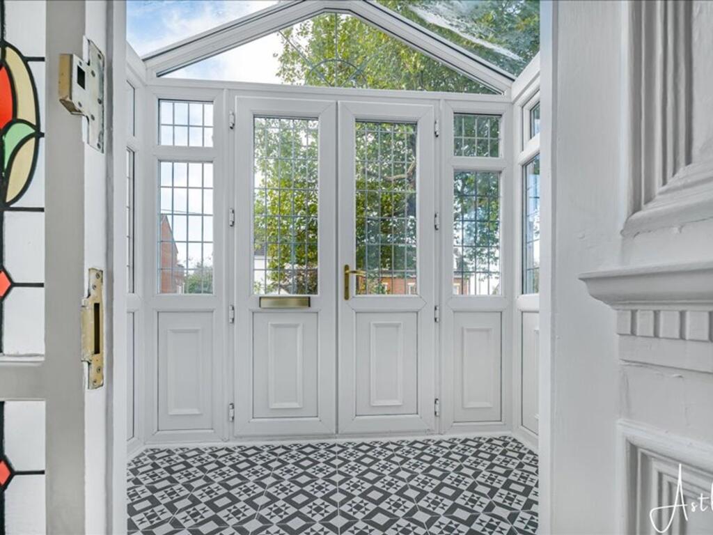 House in Swansea - View 2