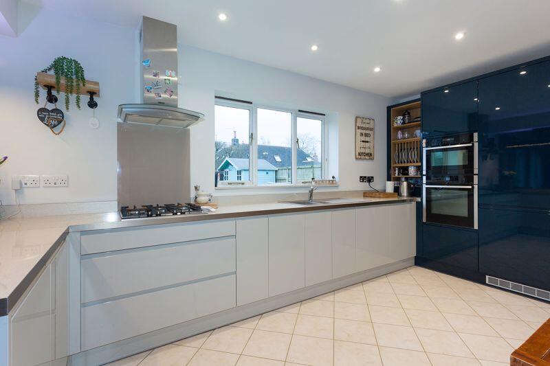 House in Congleton, Hightown - View 3