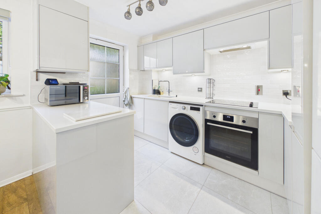 House in Dacorum, Hertfordshire - View 5