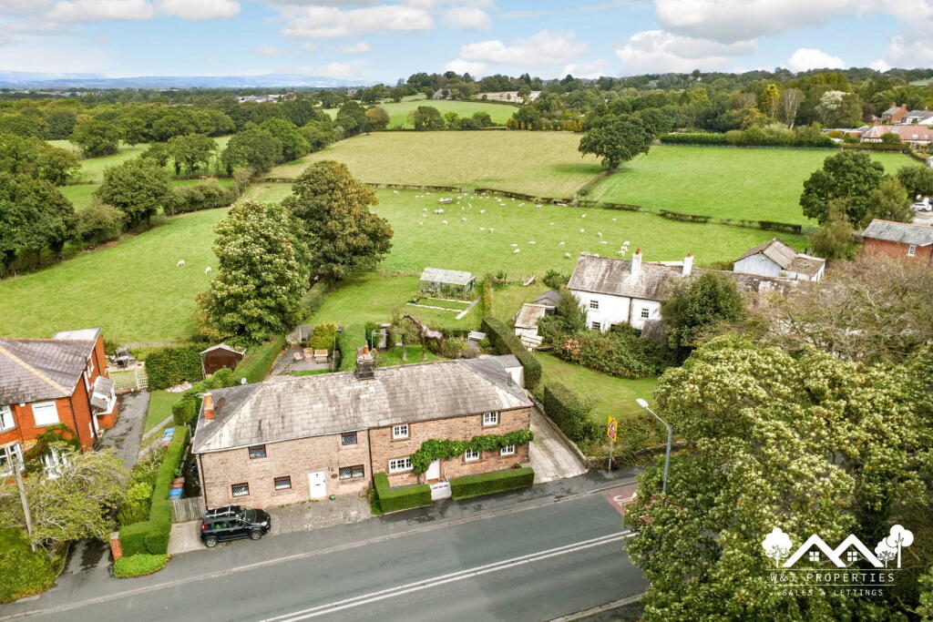 House in Preston - View 2