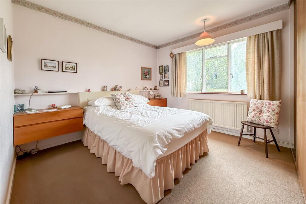 House in Harpenden, Southdown - View 5
