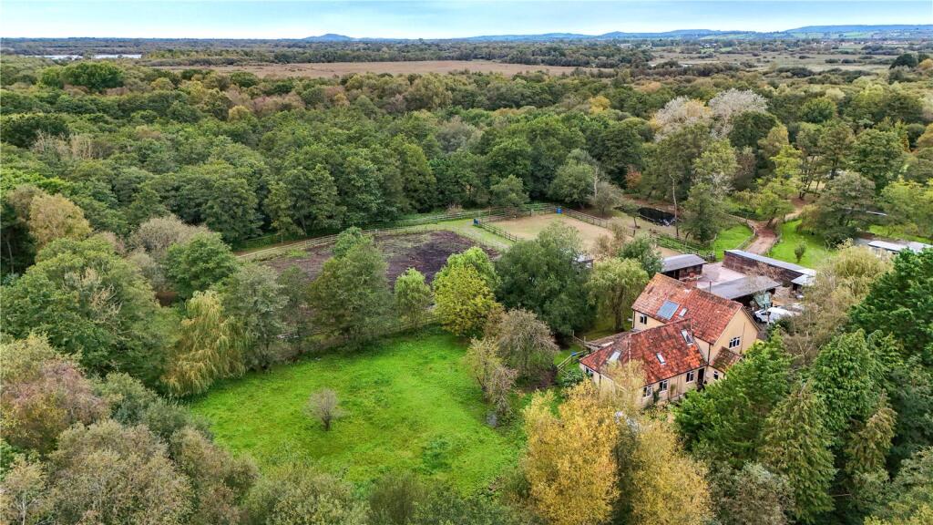 Main image of property: Ashcott Road, Meare, Glastonbury, Somerset, BA6