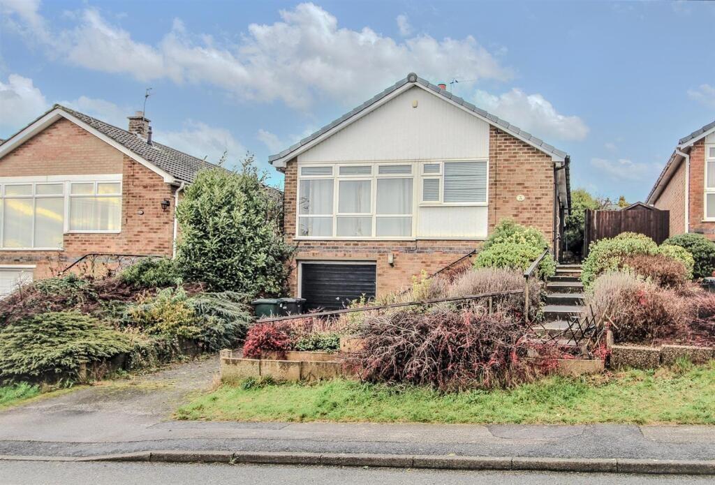 2-bed bungalow on Gardenia Grove, Nottingham, Nottinghamshire, NG3, £170,000