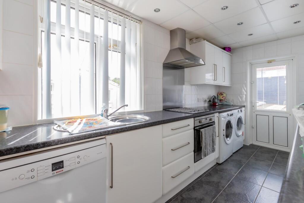 House in Cardiff, Pentrebane, Fairwater - More