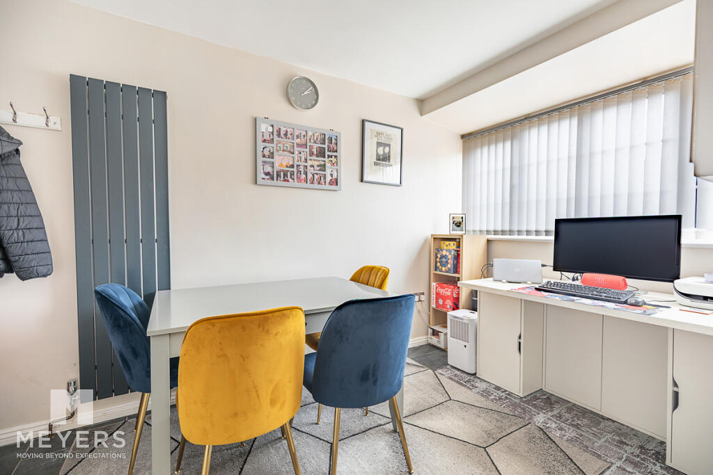 Ampfield Road, Bournemouth, BH8 0ET – další