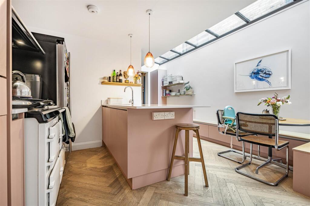 Eden Road, Walthamstow, London, E17 - View 3