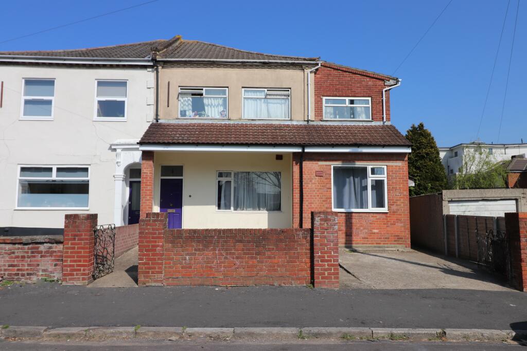 Main image of property: 4a Alma Road