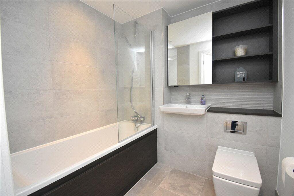 Homefield Rise, Orpington photo 4