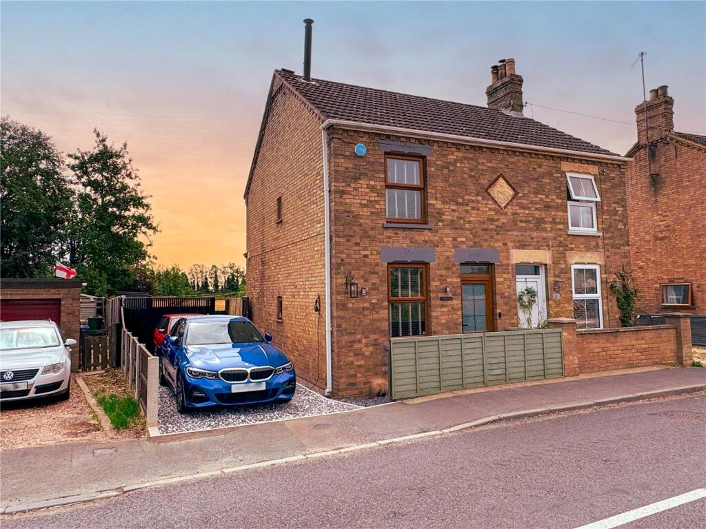 Main image of property: Well End, Friday Bridge, Wisbech, Cambridgeshire, PE14