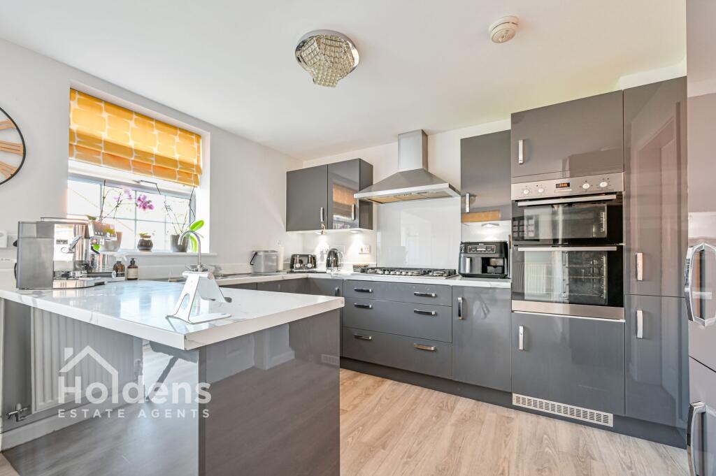 House in Preston - View 5