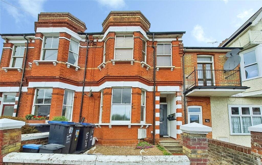 Apartment in Canterbury - View 4