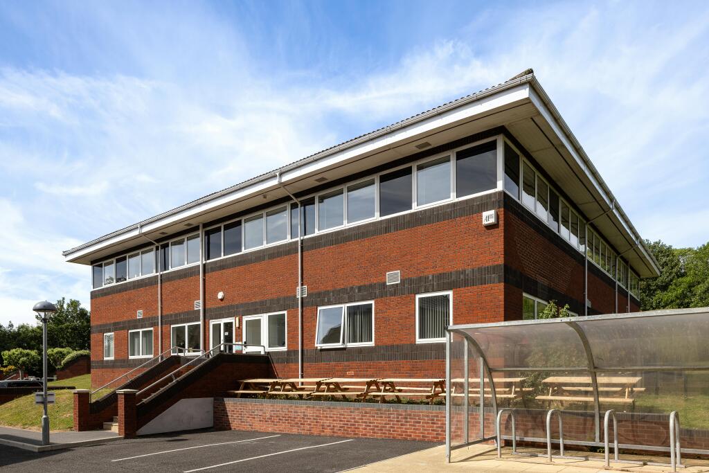 Spinnaker House First Floor External 8.jpg