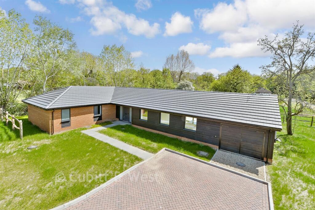 Main image of property: Amble Mews, Charlwood Road, Horley, Surrey