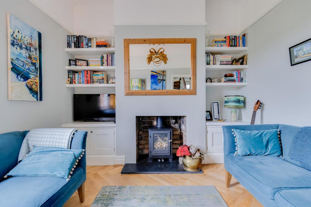 20, Elm Grove Road, Dinas Powys, The Vale Of Glamorgan. CF64 4AA photo 4