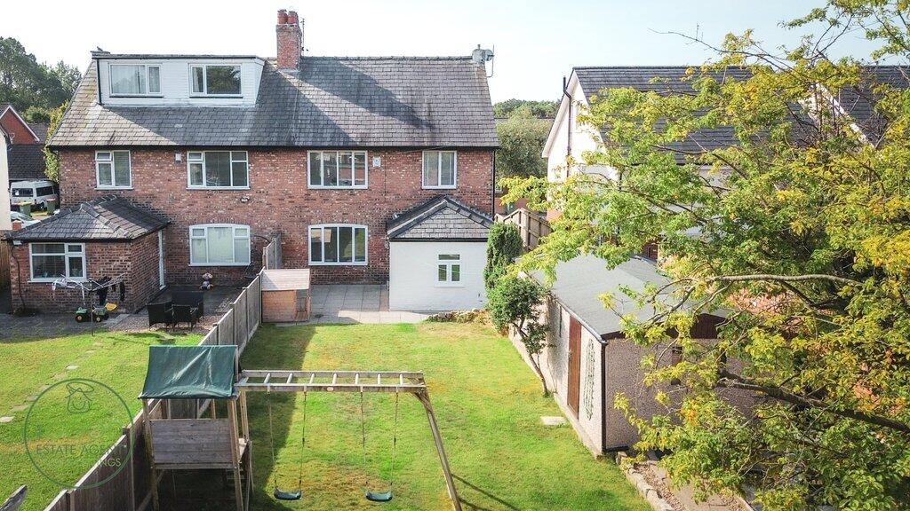 House in Preston - View 2