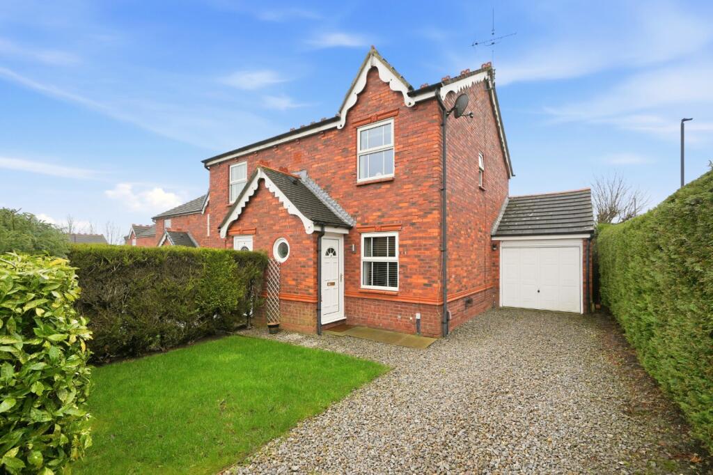 Main image of property: Carline Mead, Harrogate, North Yorkshire, HG3