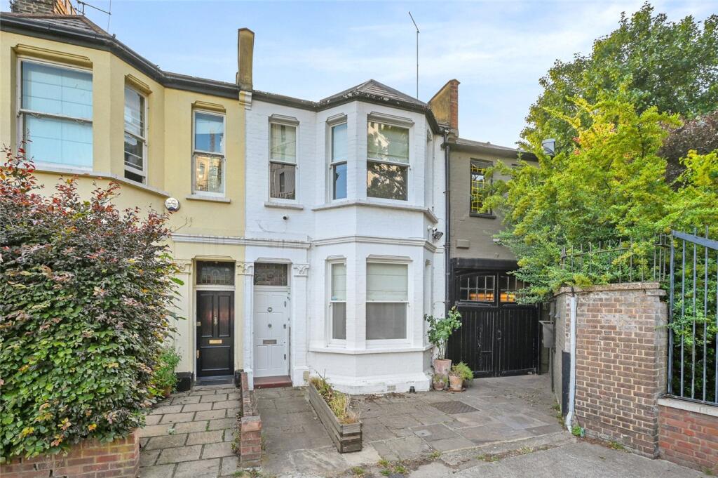 Main image of property: Frithville Gardens, London, W12