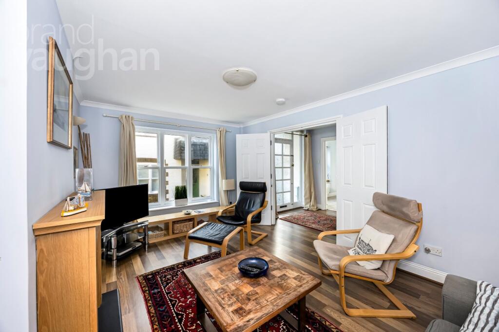 House in Brighton, Kemptown - View 2