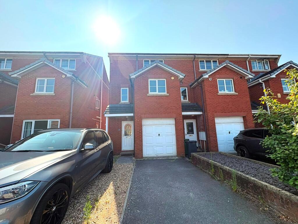 Main image of property: Well Oak Park