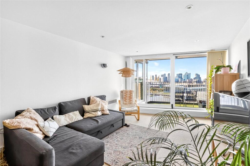 Main image of property: Western Gateway, London, E16