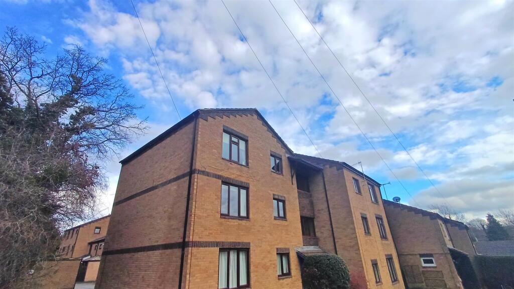 Main image of property: Totley Brook Road, Sheffield