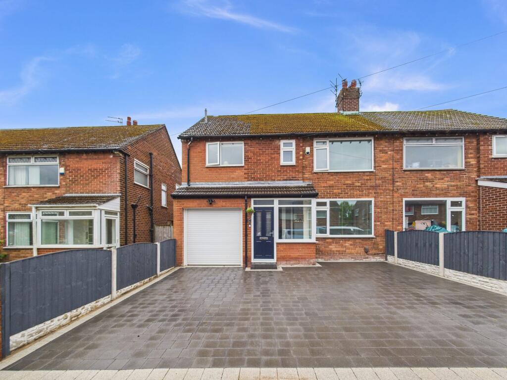 4-bed semi-detached on Carkington Road, Woolton, Liverpool., £375,000