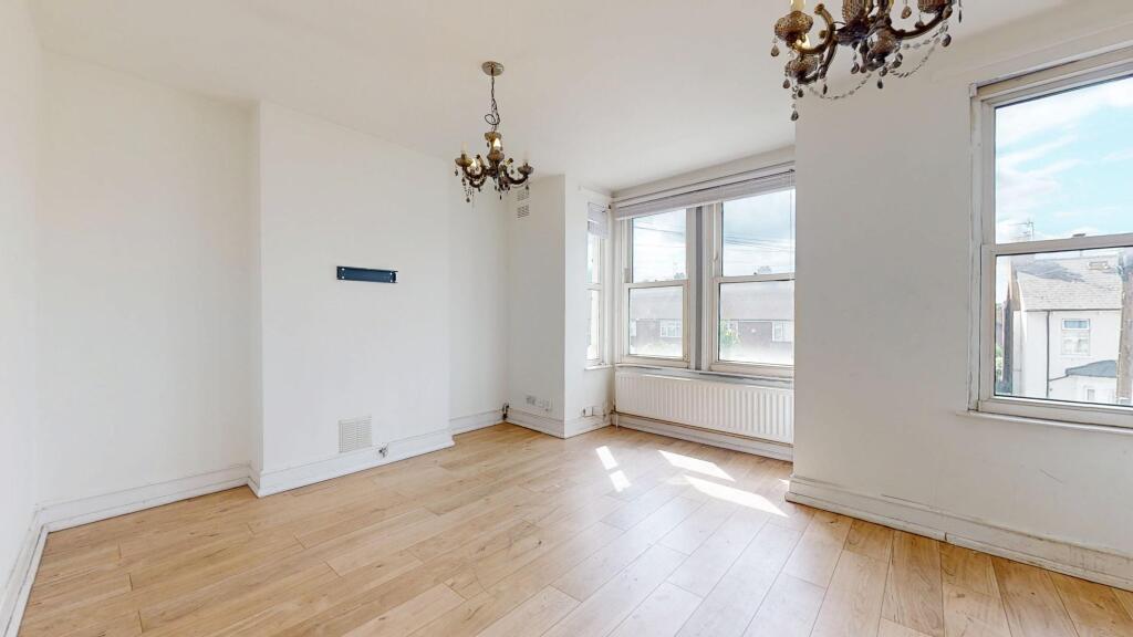 Apartment in London - View 3