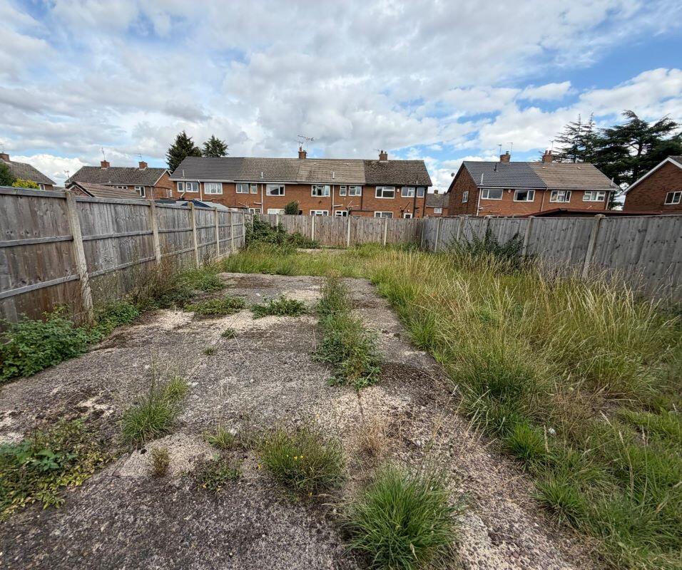 House in Doncaster - View 5