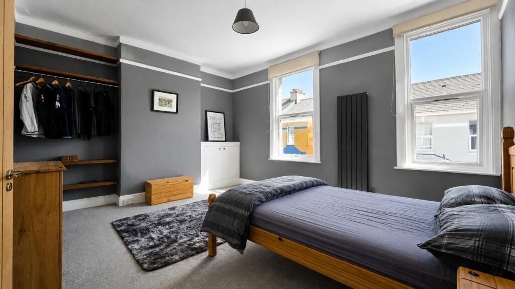 House in Plymouth - View 5