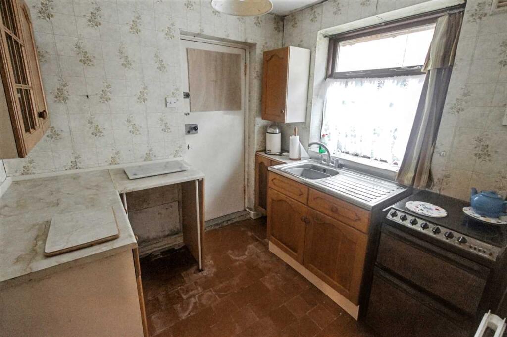 House in Broxtowe, Brinsley - More
