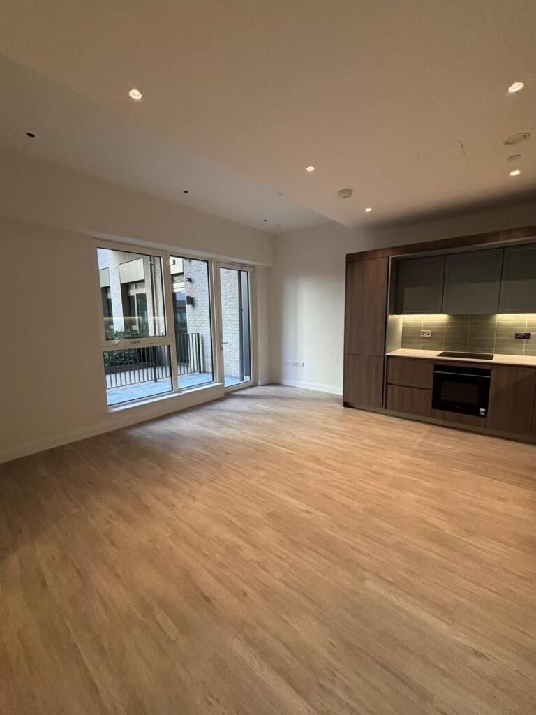 Apartment in London - View 3
