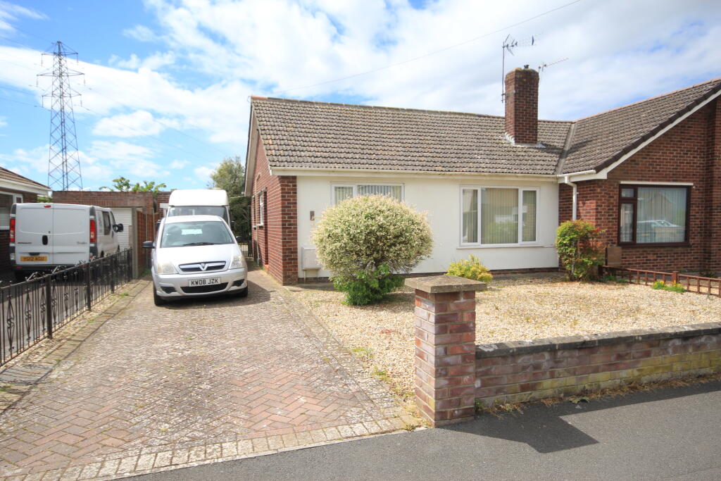 2-bed semi-detached on Sedgemoor Road, Bridgwater, £249,950