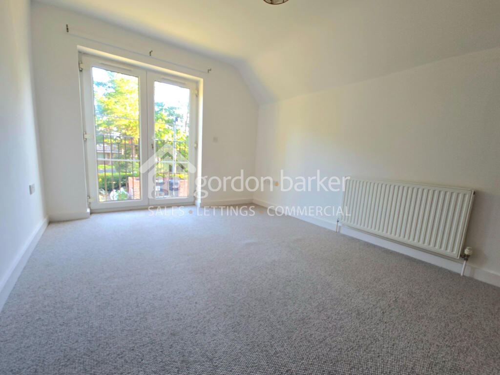 Apartment in West Parley, Dudsbury - More