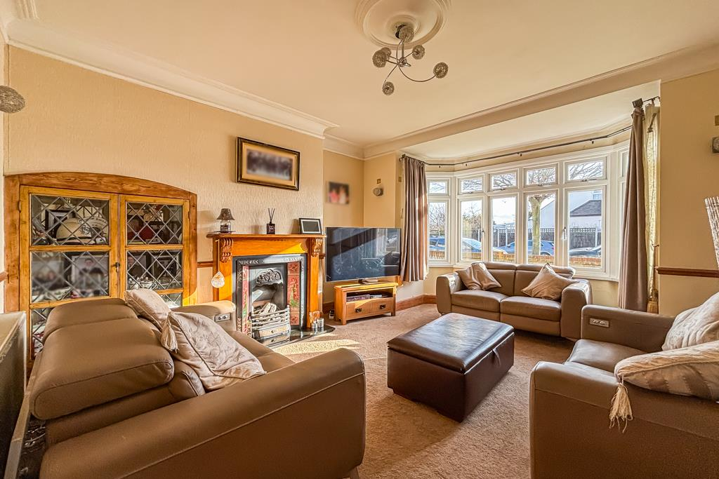 Poynings Avenue, Southend-on-Sea photo 2