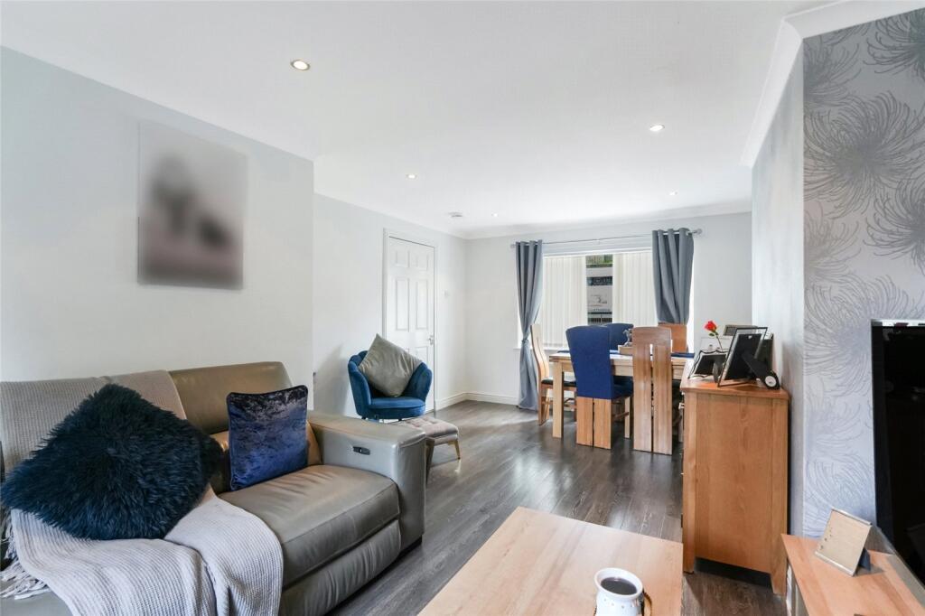 House in Kilmarnock - View 4