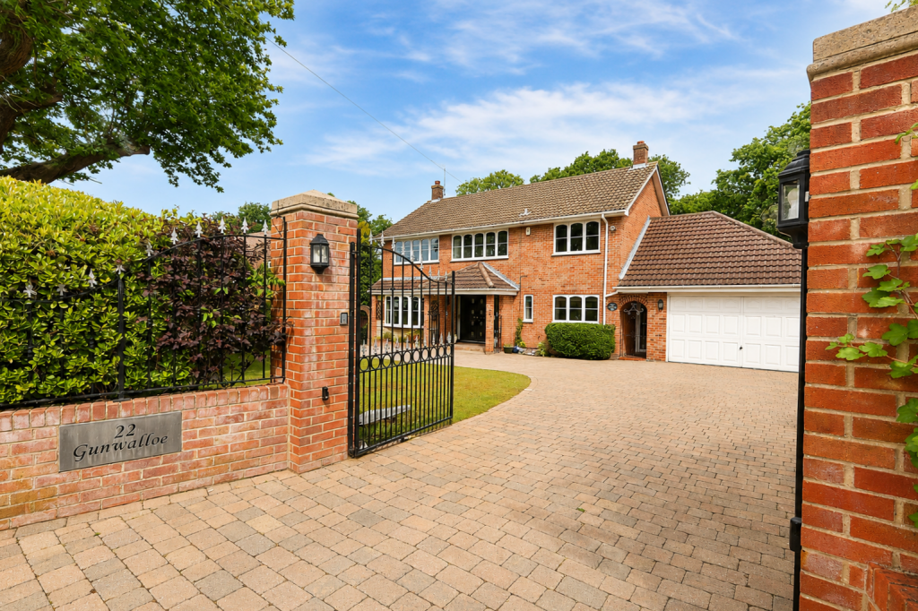 Main image of property: Crofton Way, Warsash, Southampton
