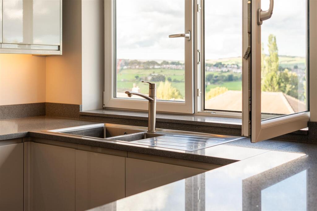 House in Sheffield, South Yorkshire - More