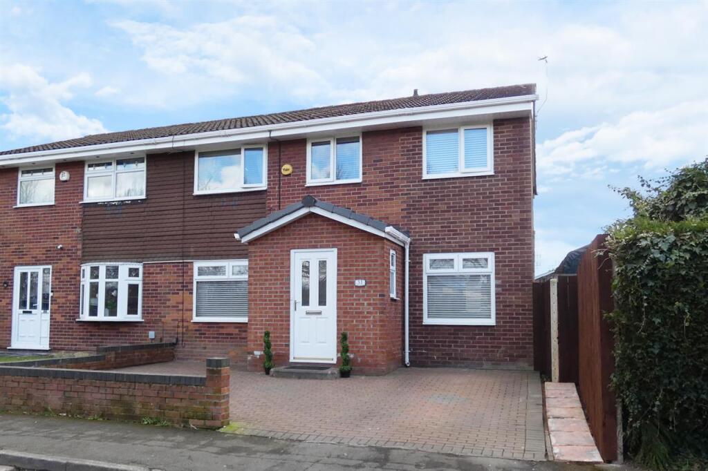 Main image of property: Bardley Crescent, Tarbock Green, Liverpool