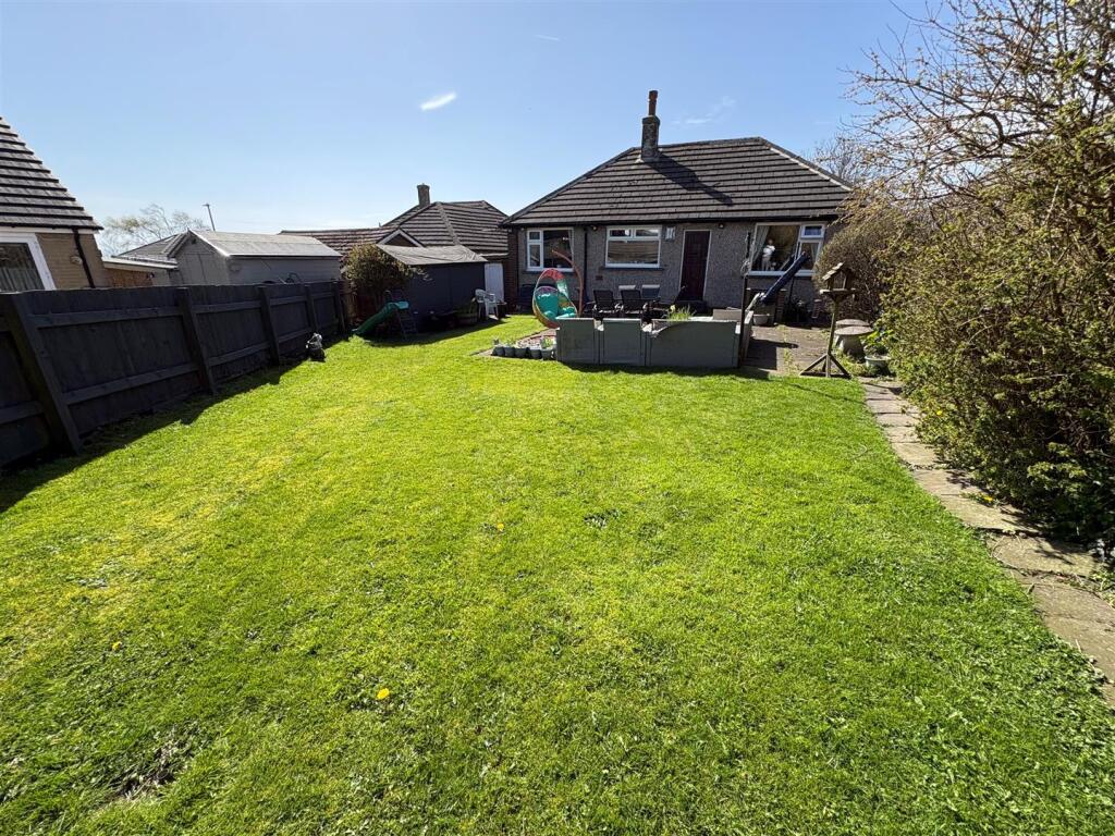 Additional image 18 of Fleet Lane, Queensbury, Bradford