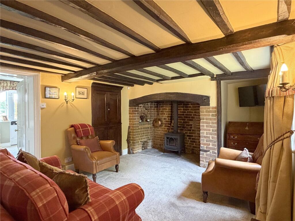 House in Guildford - View 3