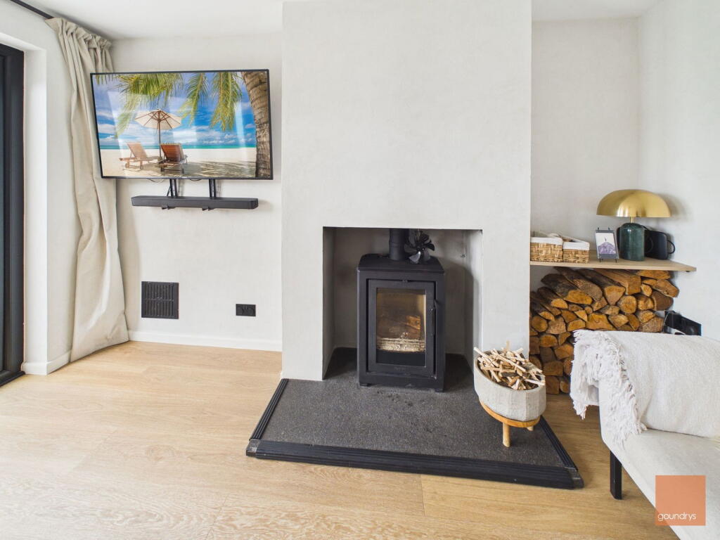 Highfield Court, St. Agnes, TR5 0RL photo 4