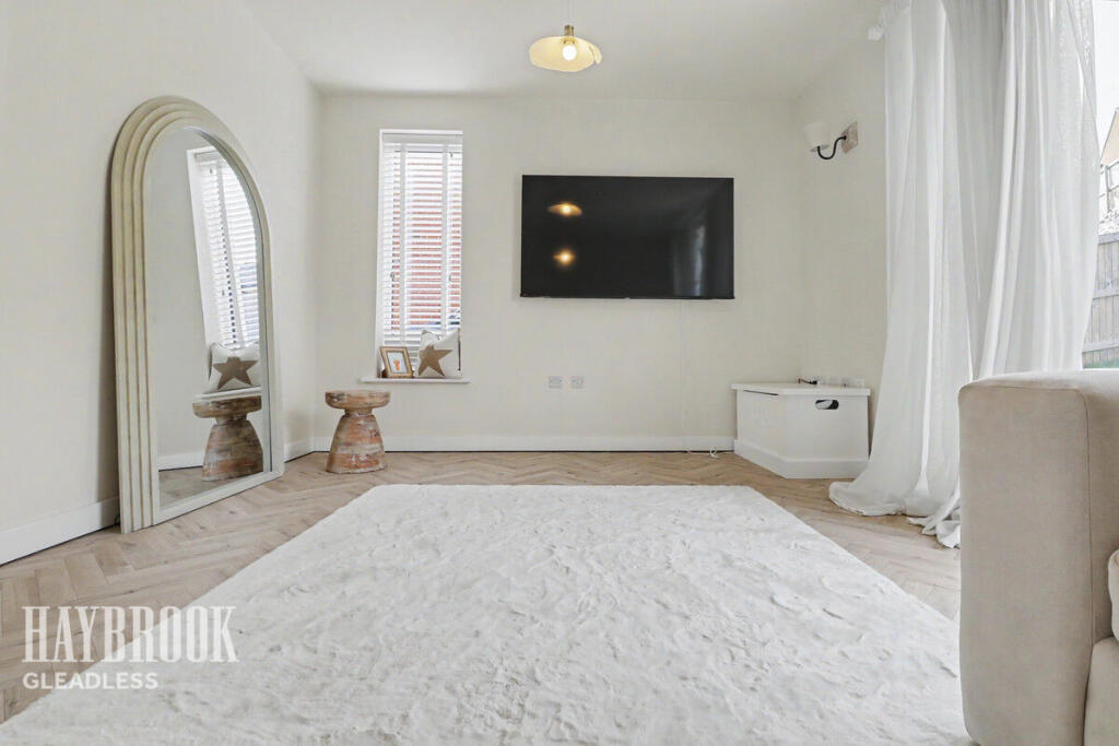 House in Sheffield - View 5