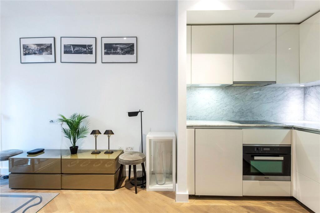 Main image of property: Bedford Street, London, WC2E