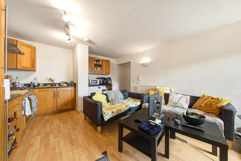 Apartment in Nottingham, The Park - View 4