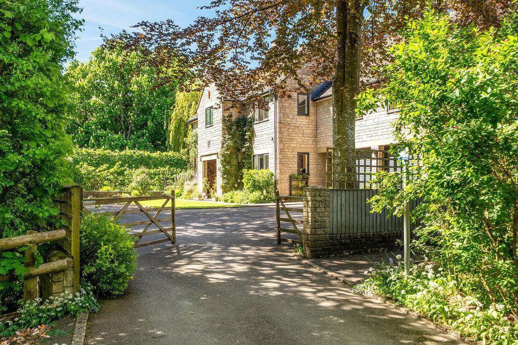 House in Stroud, Uley - View 4